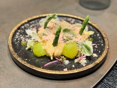 -蟹犇前•帝王蟹雪蟹(陆家嘴店)