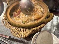 煲仔饭-大匠工房古船木艺术餐厅·猪肚鸡专门店(长白仙岛店)