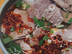 -臻老板牛肉面(光华路SOHO店)