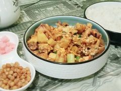 -十二饭点·川菜(北站圆融店)