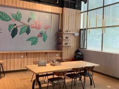 -瑞幸咖啡(纽宾凯酒店新华路店)