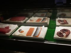 -BLU 全日制餐厅(上海安曼纳卓悦酒店)