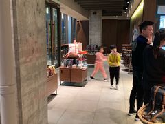 -星巴克(开封万达广场店)