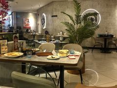 -必胜客(仲盛世界商城店)