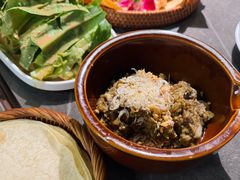 -前海沿·青岛菜(大拇指广场石老人店)