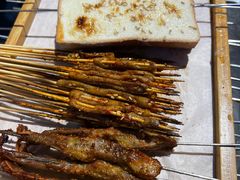 -黑门烤肉