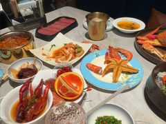 -雍容荟帝王蟹活龙虾展台自助(IFS黑金店)