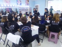 -首脑美容美发化妆美甲培训学校(长沙校区)