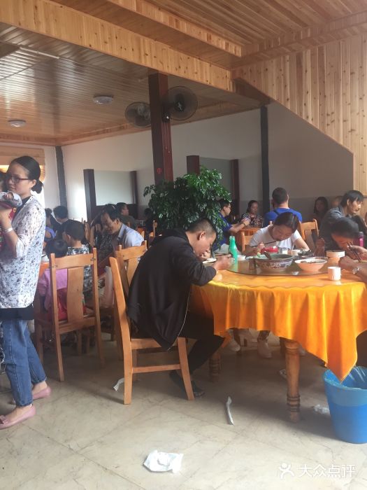 回辉登偰氏面片(东莲花美食街店)图片