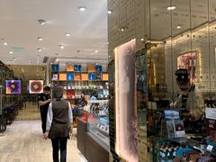 -VENCHI 闻绮(北京国贸商城店)