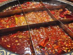 牛油全红汤锅底-黄家码头老火锅(解放碑旗舰店)