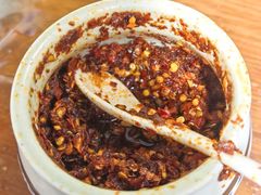 辣酱-家烧面馆【南山路知名经典面食】