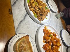 -大胡同天津菜·海肠捞饭·津门皮皮虾锅贴一绝(西姜井店)
