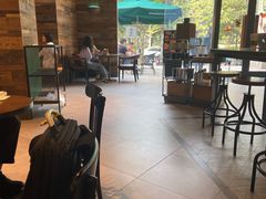 大堂-星巴克(万都店)