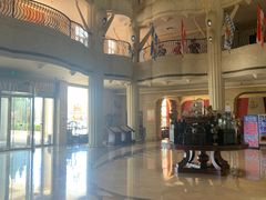 -泉城欧乐堡戏水湾艺术养生温泉