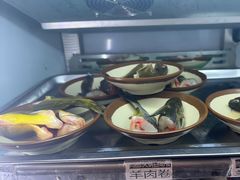 -尚品海鲜肥牛自助火锅(湖明店)