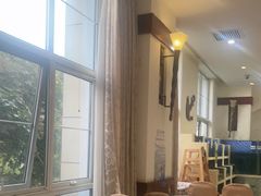 -起士林西餐厅(东经路店)