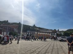 -塔尔寺游客服务中心