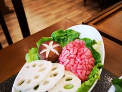 -小天鹅火锅·一线江景洪鼎旗舰店(洪崖洞店)