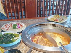 -重庆巴将军原味火锅(世贸店)