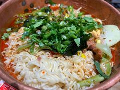 -成都你六姐·牛肉冒菜(上海环宇荟店)