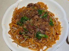 招牌湿炒牛河-潮泰牛肉火锅 · 创于1992年(车公庙店)