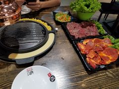 -雪牧人老东北烤肉(永泰路店)