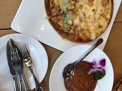 -汽车博物馆主题餐厅