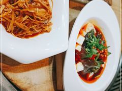 -三里屯土灶炖公鸡地锅鸡(江东店)