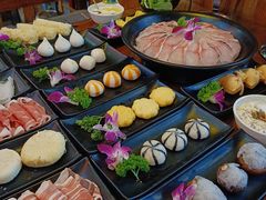 -丽江庭院·云南野生菌·海鲜火锅(鼓楼四合院店)