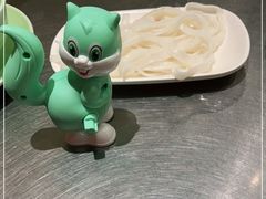 -潮界(LU·ONE凯德晶萃广场店)