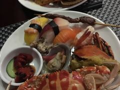 -荣誉国际酒店-云顶旋转餐厅