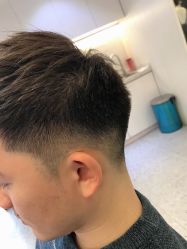 -PE SALON