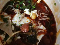 -老五鸡丝豆花面粉(瑞金北路68号院店)