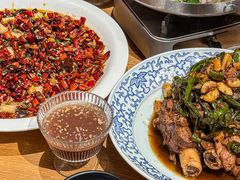 -川堂风·跷脚牛肉·乐山爆炒(宝山日月光店)