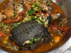 红汤一网打尽-溱湖八鲜菜馆