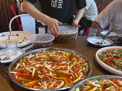 -邱金小炒·30 年盐帮江湖菜(自贡店)