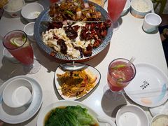 -小鱼小牛(世欧广场店)