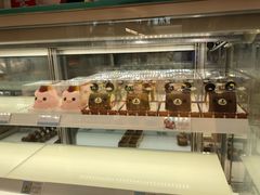 面包甜点陈列柜-好利来(马家堡店)