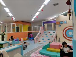 -孩子王童乐园(浏阳九方城店)