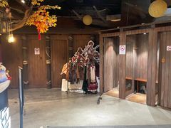 -暴风岛沉浸式体验馆(百联世纪店)