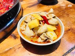 -四小区火锅·巷子里的重庆火锅(花照壁店)