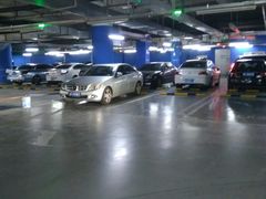 -合生汇购物中心-停车场