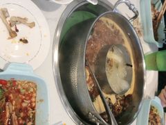 -蛙两只美蛙鱼头火锅(恒茂店)