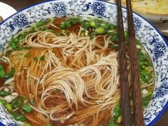 红汤面底-裕兴记•蟹黄面馆(人民广场店)