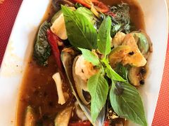 -Phensiri Thai Restaurant