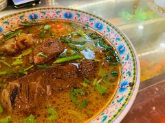 -金杨拉面王小吃面馆·牛三宝面·红烧牛肉粉
