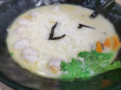 -渔米丰·广府鱼汤米线(光明广场店)