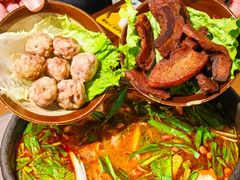 -黔有有贵州酸汤夺夺粉火锅(五味十字店)