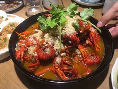 蒜香小龙虾-华馨园北京烤鸭